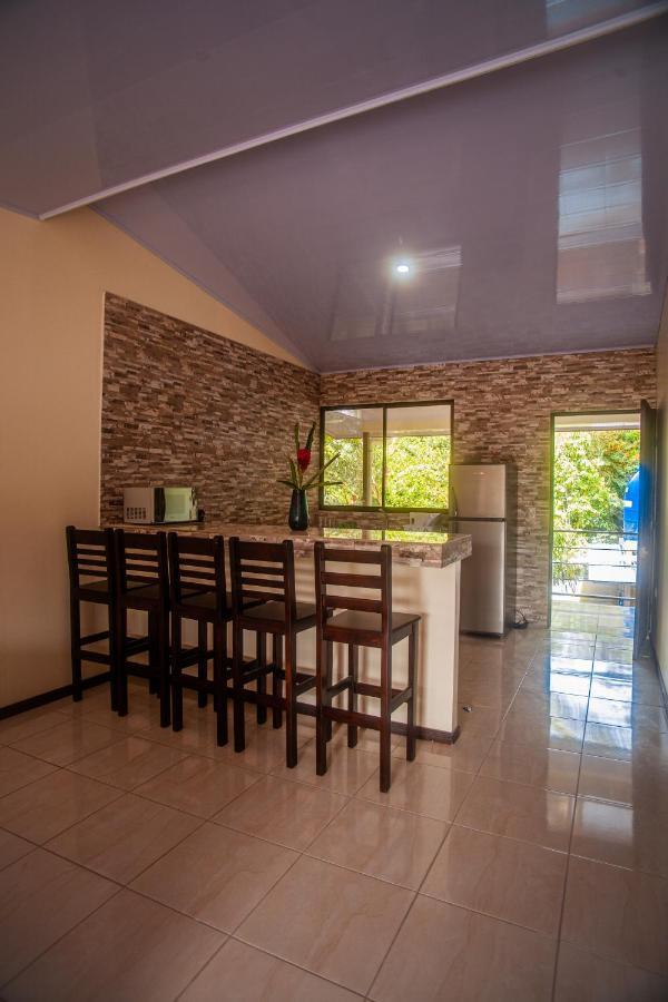 Apartamentos Playa Negra Puerto Viejo de Talamanca ภายนอก รูปภาพ